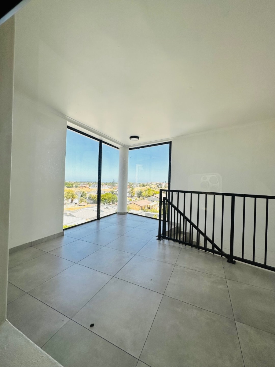 2 Bedroom Property for Sale in Flamingo Vlei Western Cape